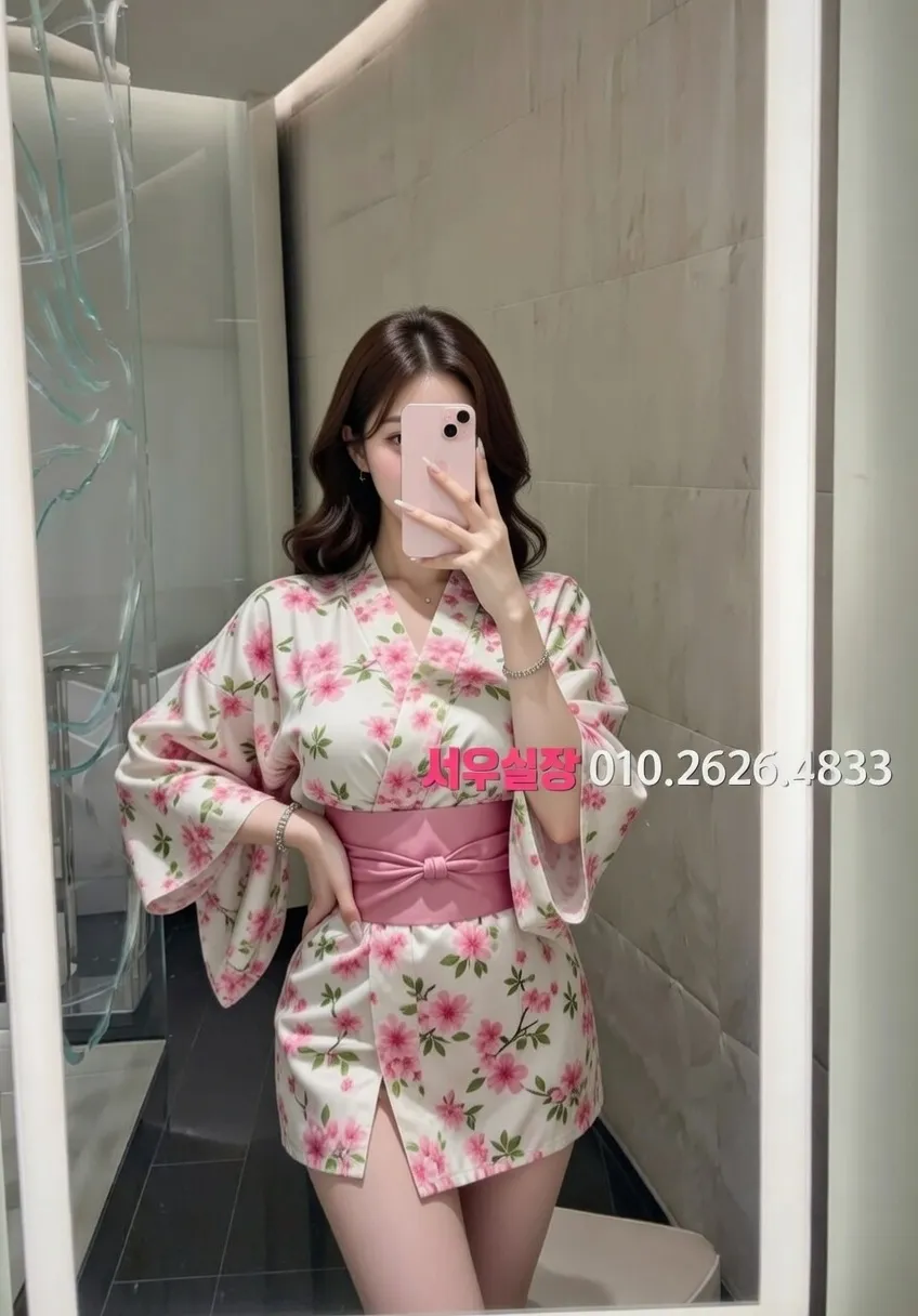 오목교 다국적노래방 프리미엄 라인업 8번 프로필